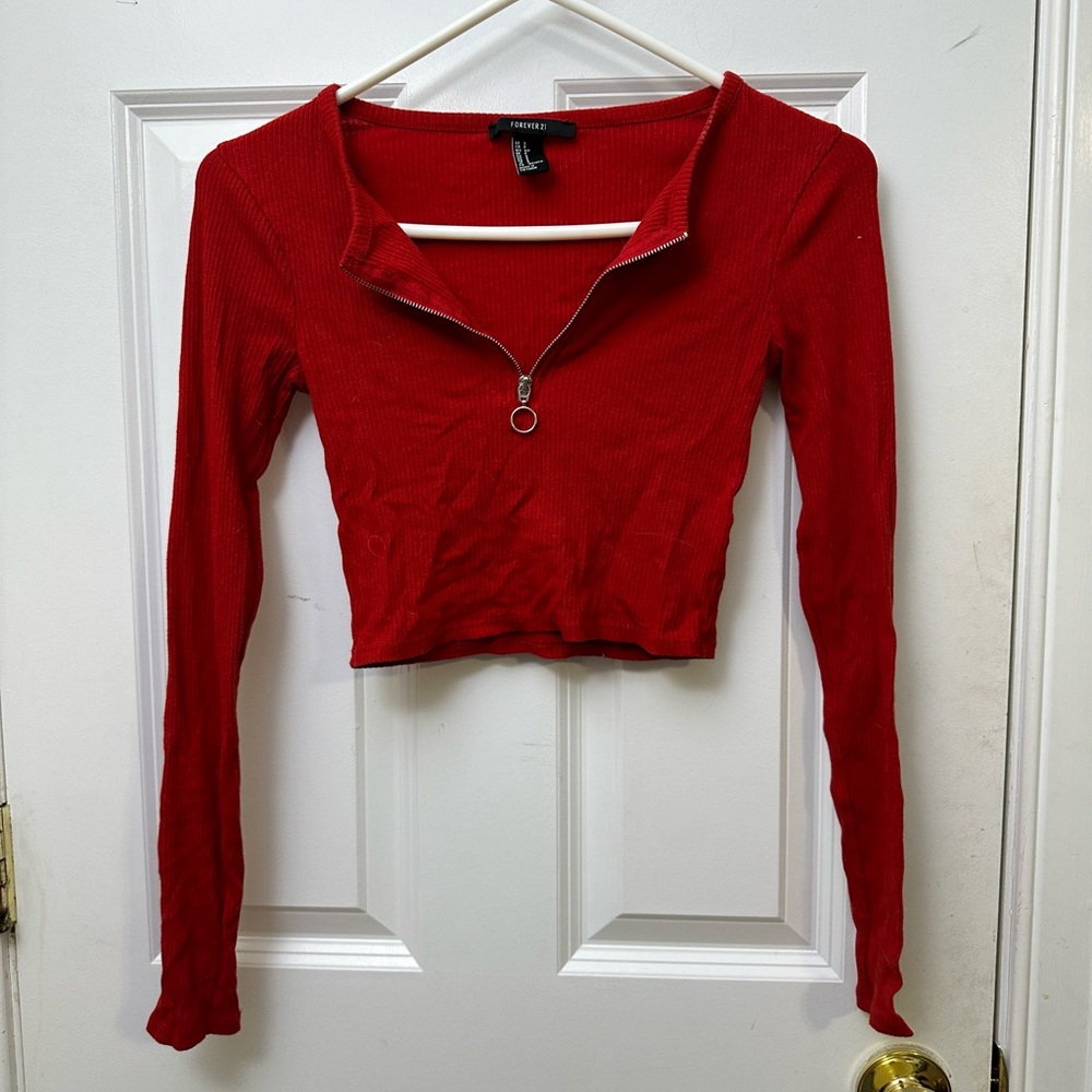 Small Forever 21 Red cropped long sleeve top with zipper